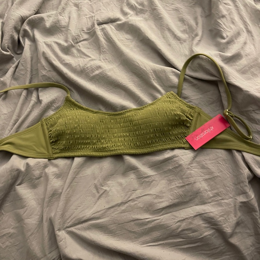 target bikini top so cute never worn